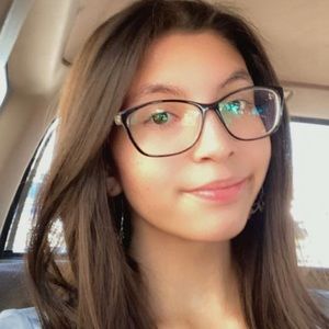 Meet your Posher, Isabella